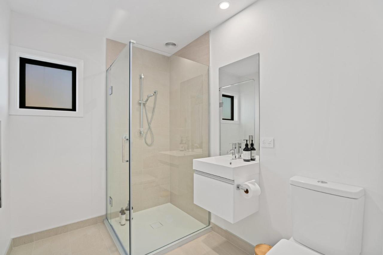 Wanaka Wonder - Wanaka Holiday Home ภายนอก รูปภาพ